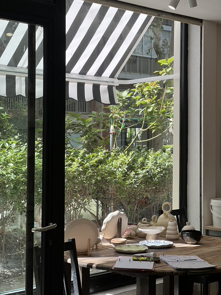 ABA0DAF9-2748-45B9-8769-883E935965D3_1_105_c