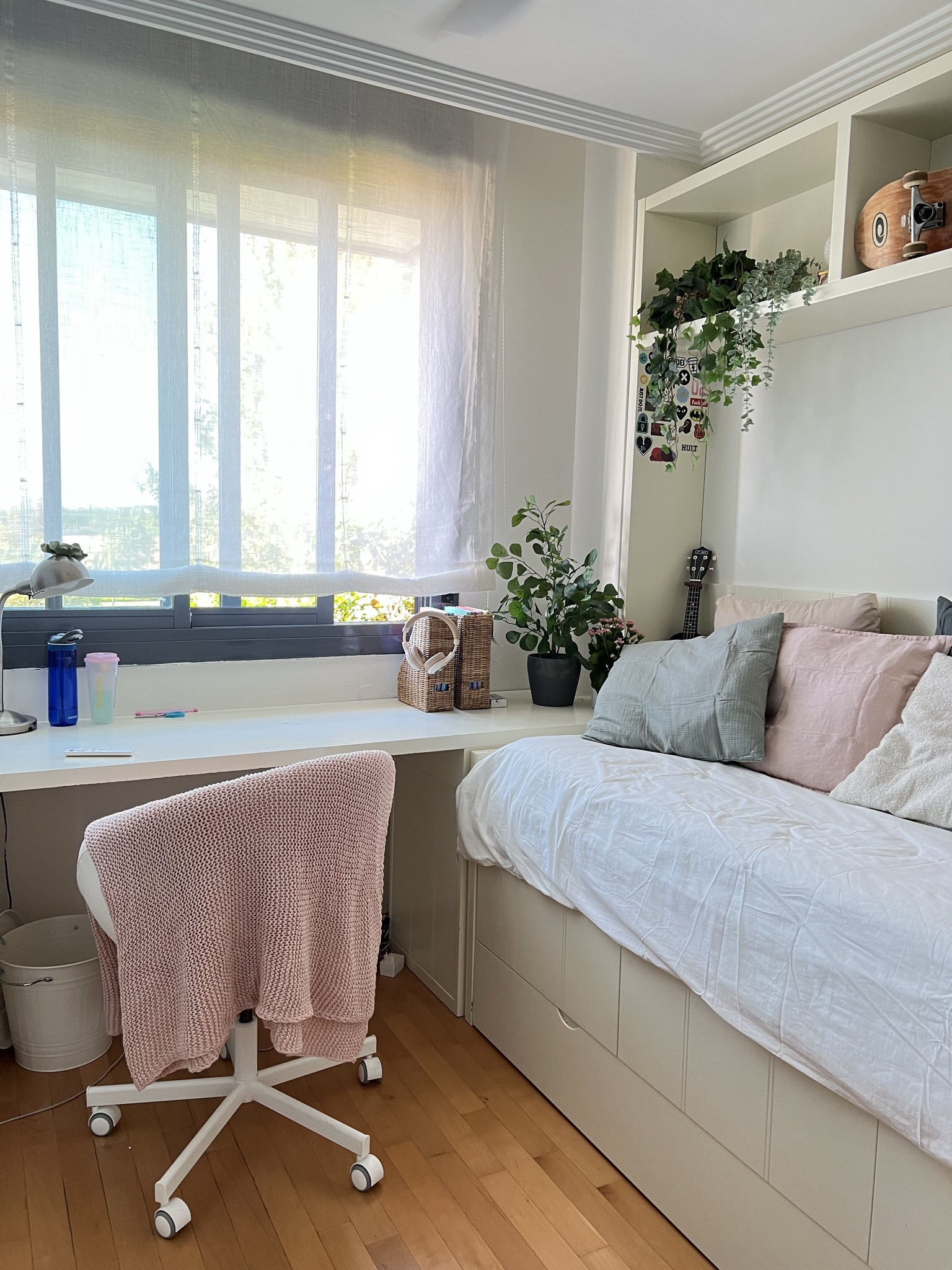 BF52375F-9F74-4BB5-BF74-38C23A730817_1_102_o