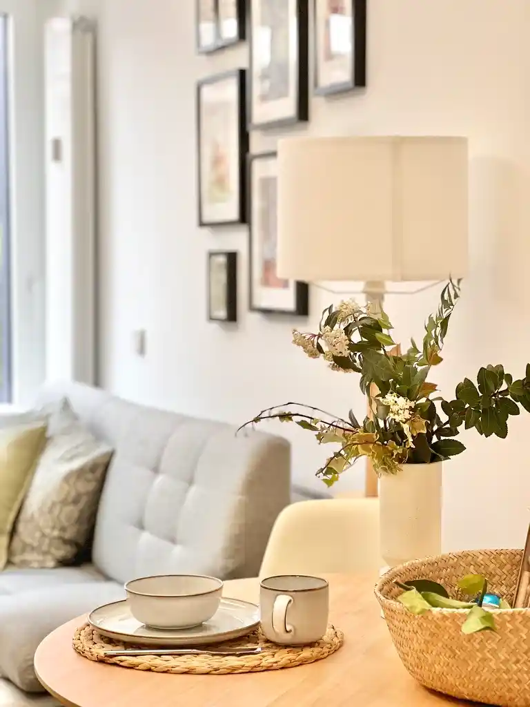 1391985F-ED9F-45AF-90AD-EC826908762B_1_105_c