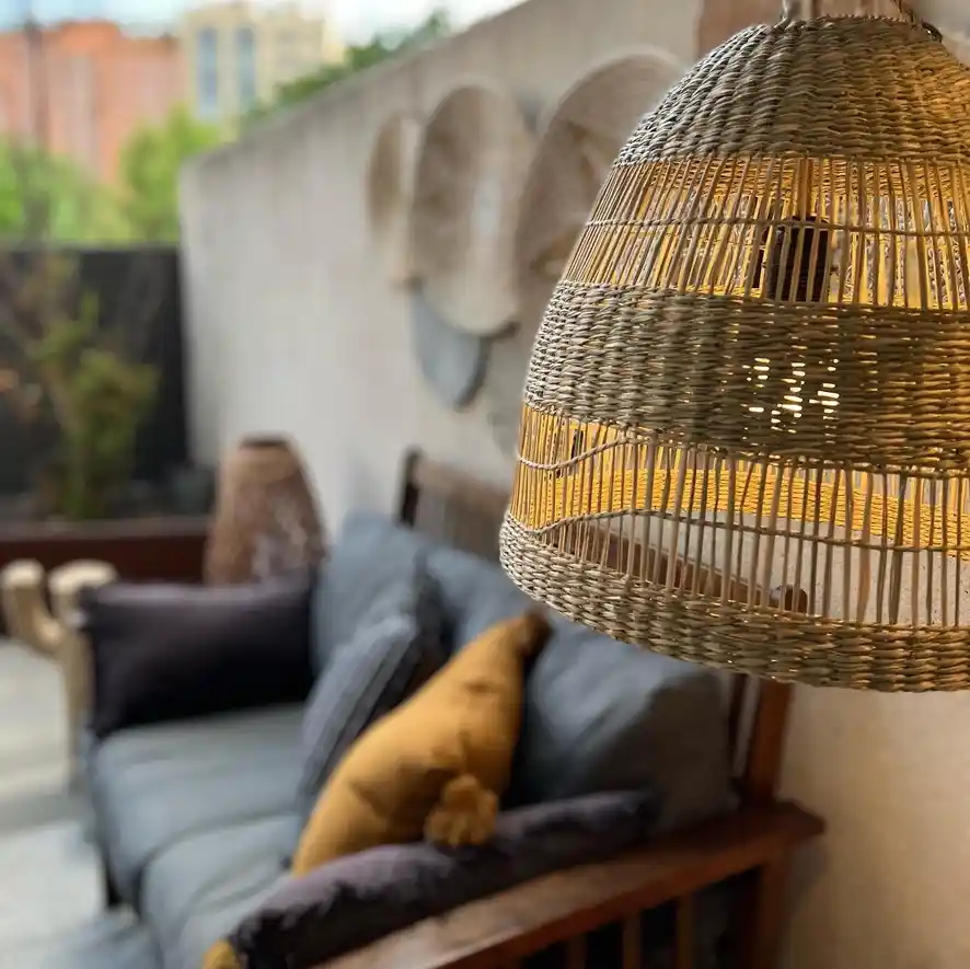 D061C704-75A9-47D0-990C-25D8F1A3069F_1_105_c