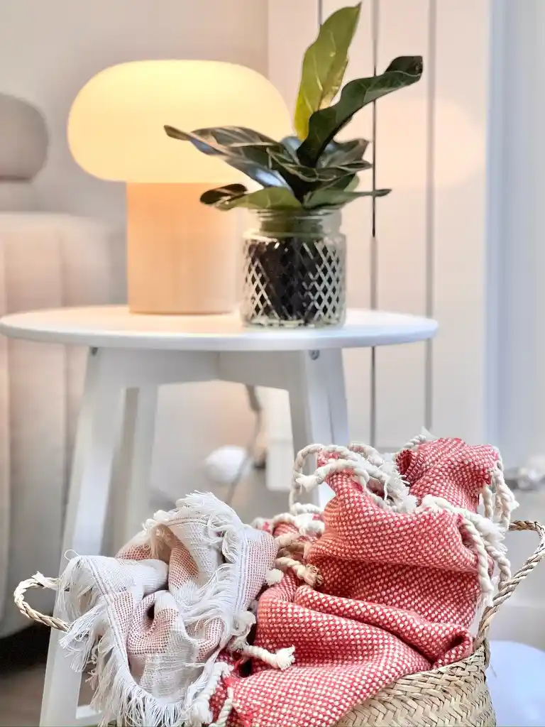 D33AE5E6-4BE4-44BF-BE5B-FA52C0DEE8D8_1_105_c